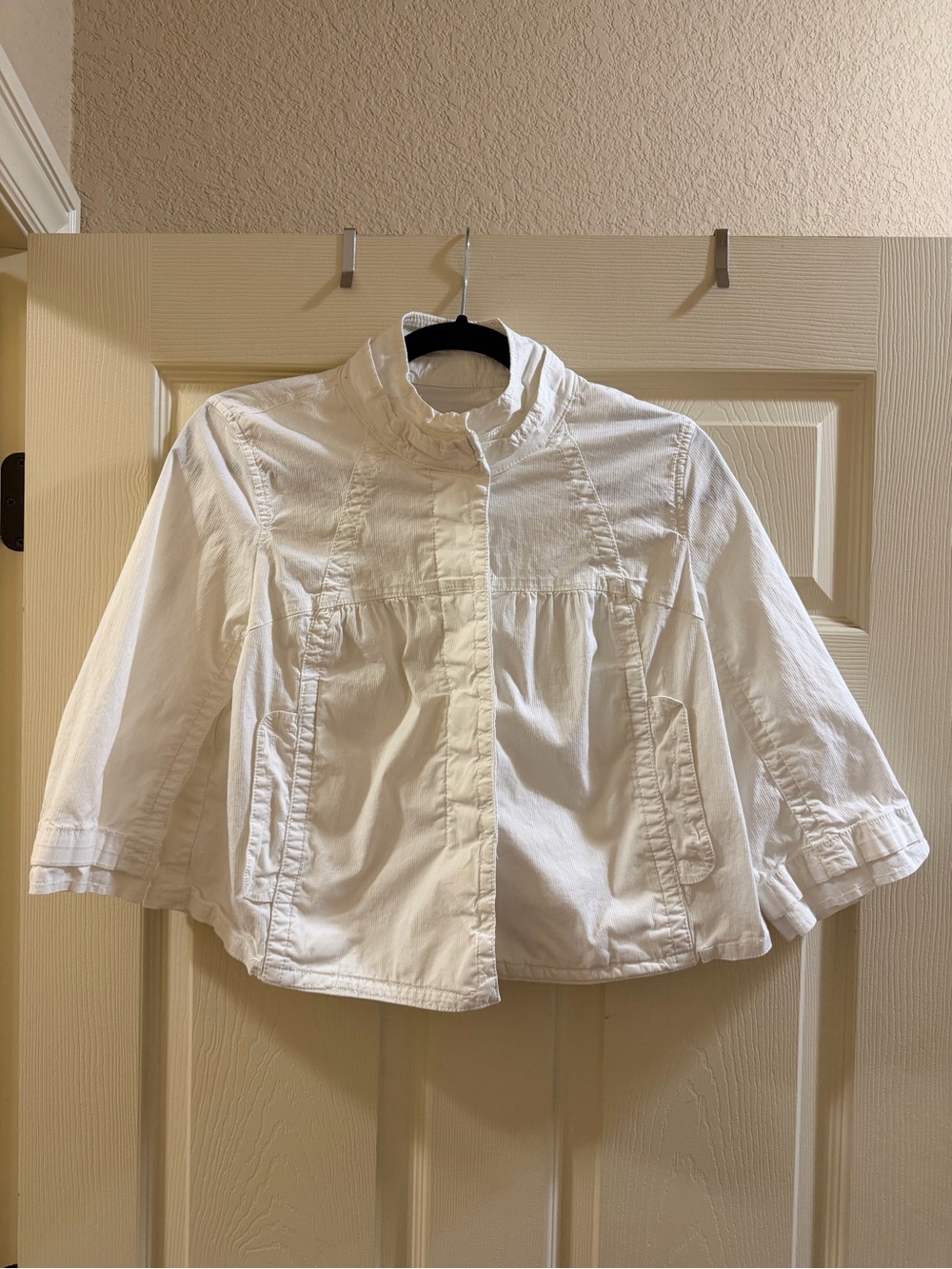 Eddie Bauer White Cropped Button-Front Jacket